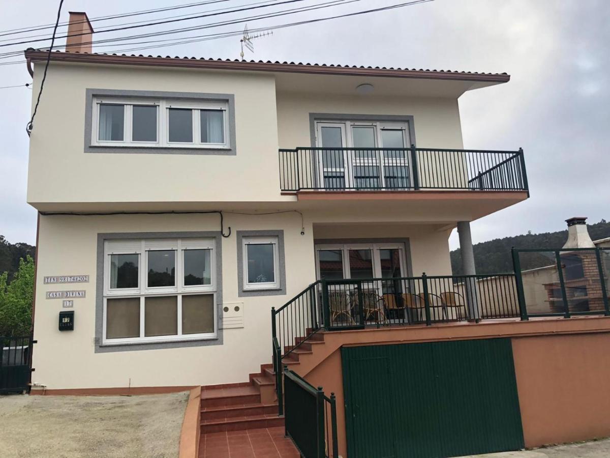 Casa Divina Elias Sixto Pampin Apartment Cee Ngoại thất bức ảnh